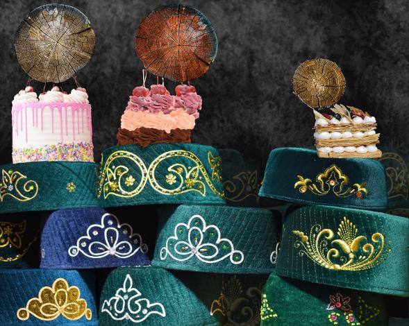 cake hats and wood photomontage